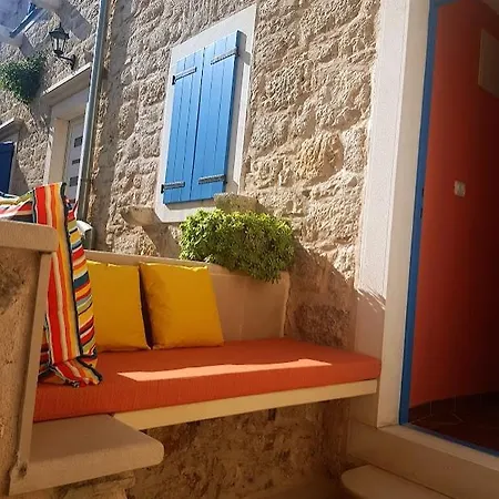 Mirina * Prvic Sepurine