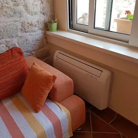 Mirina Σπίτι διακοπών Prvic Sepurine