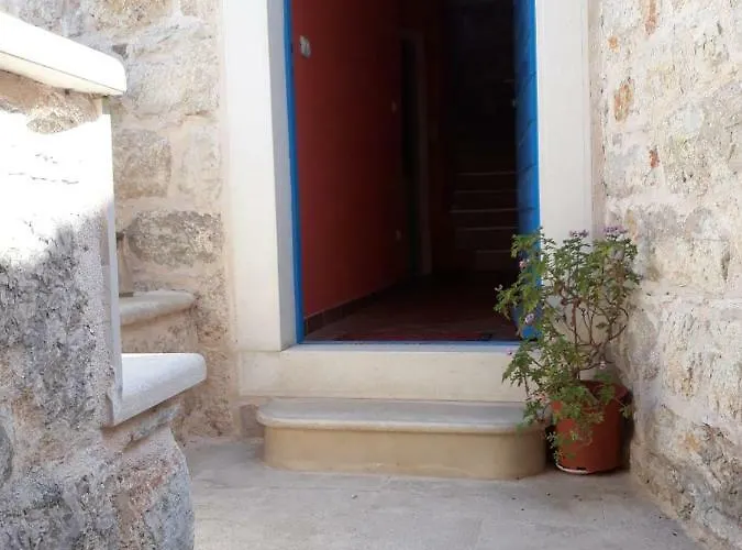 Mirina בית נופש *