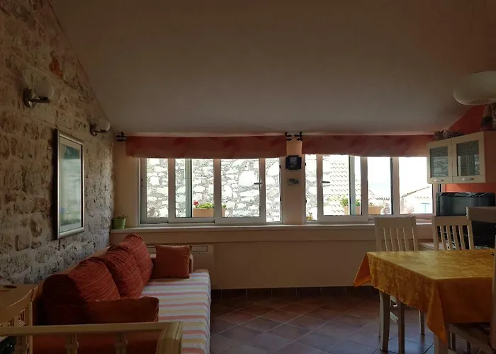 Vakantiehuis Mirina Prvic Sepurine